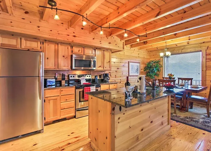 Gatlinburg Cabin With Resort Pool By National Park!